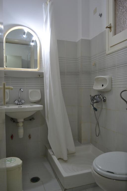 Koskinas Apartments Aharávi Szoba fotó
